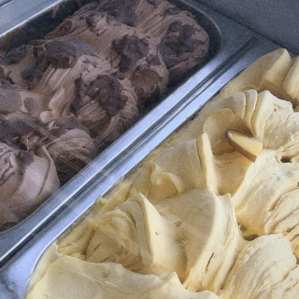 Two flavors of freshly crafted gelato